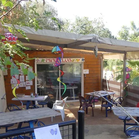 Кемпинг Mobil-home Confortable - 4 Pers. - Api-1-52-2506 Йер